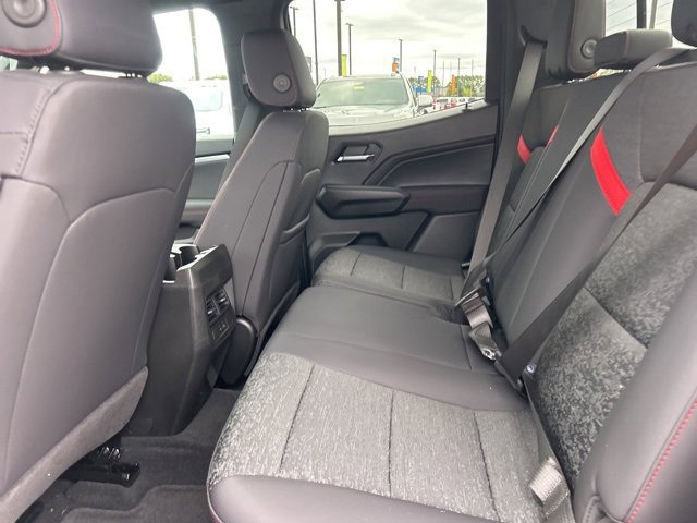 New 2026 Chevrolet Colorado Z71 w/ LPO, Hood Decal Package image 28