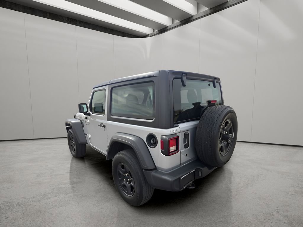 Used 2023 Jeep Wrangler Sport image 3