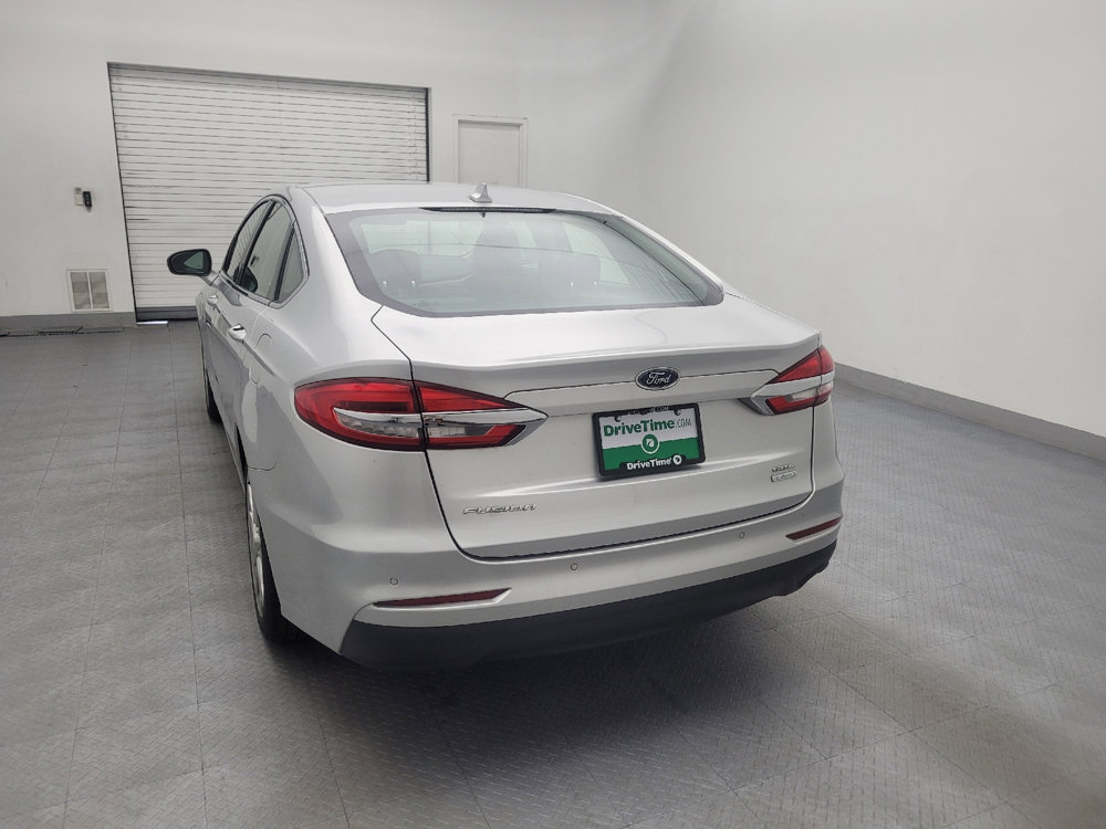 Used 2019 Ford Fusion SEL FWD image 6