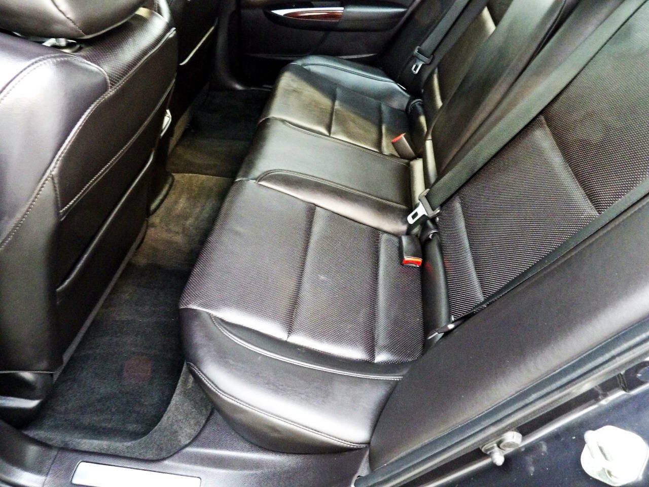 Used 2015 Acura TLX w/ Technology Package FWD image 16
