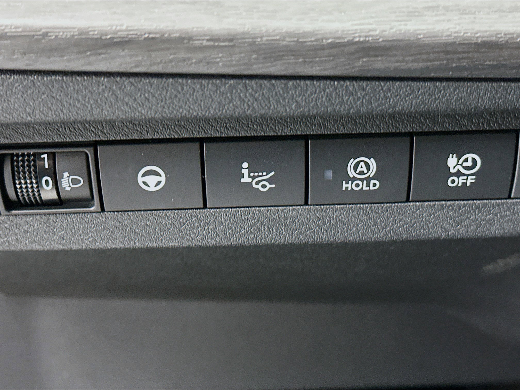 Used 2023 Nissan Ariya ENGAGE image 17