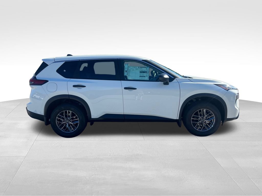 Certified 2026 Nissan Rogue S AWD/4WD image 7