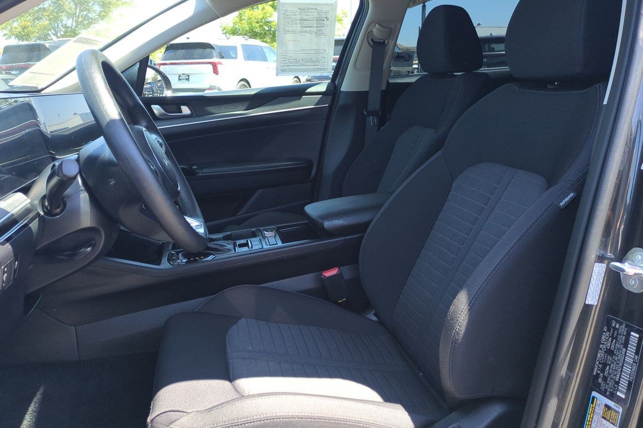 Certified 2025 Kia K5 LXS FWD image 19