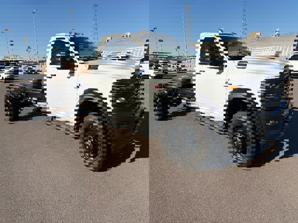 New 2026 RAM 5500 Tradesman image 2