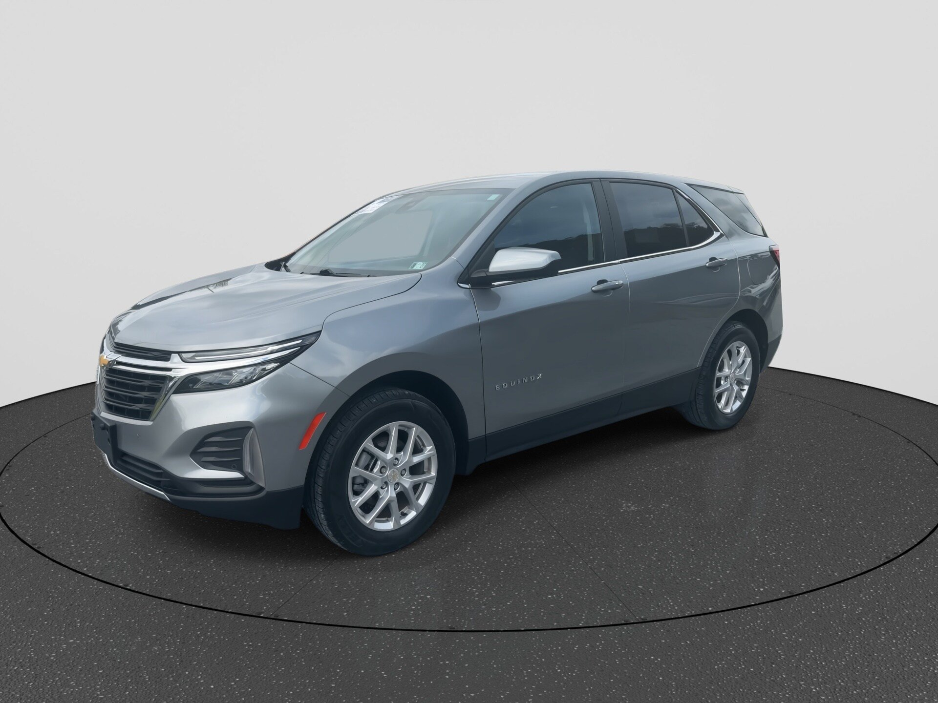 Used 2024 Chevrolet Equinox LT AWD/4WD image 4