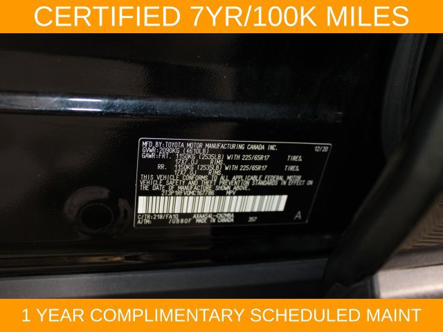 Used 2021 Toyota RAV4 XLE AWD/4WD image 26