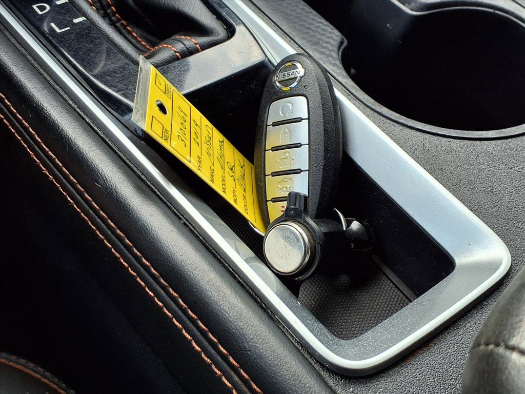 Used 2019 Nissan Altima 2.5 SR w/ SR Premium Package image 17