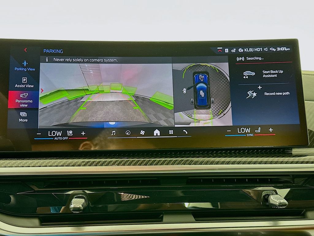 New 2026 BMW X5 M60i image 13