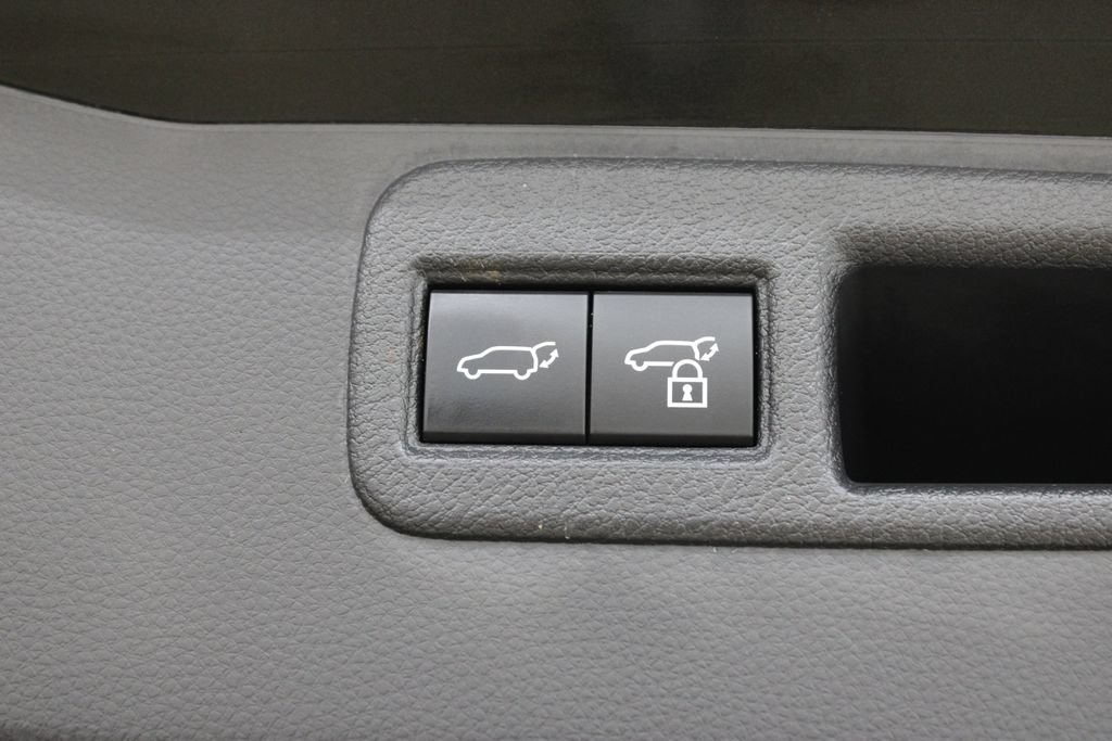Used 2024 Toyota Venza XLE AWD/4WD image 30