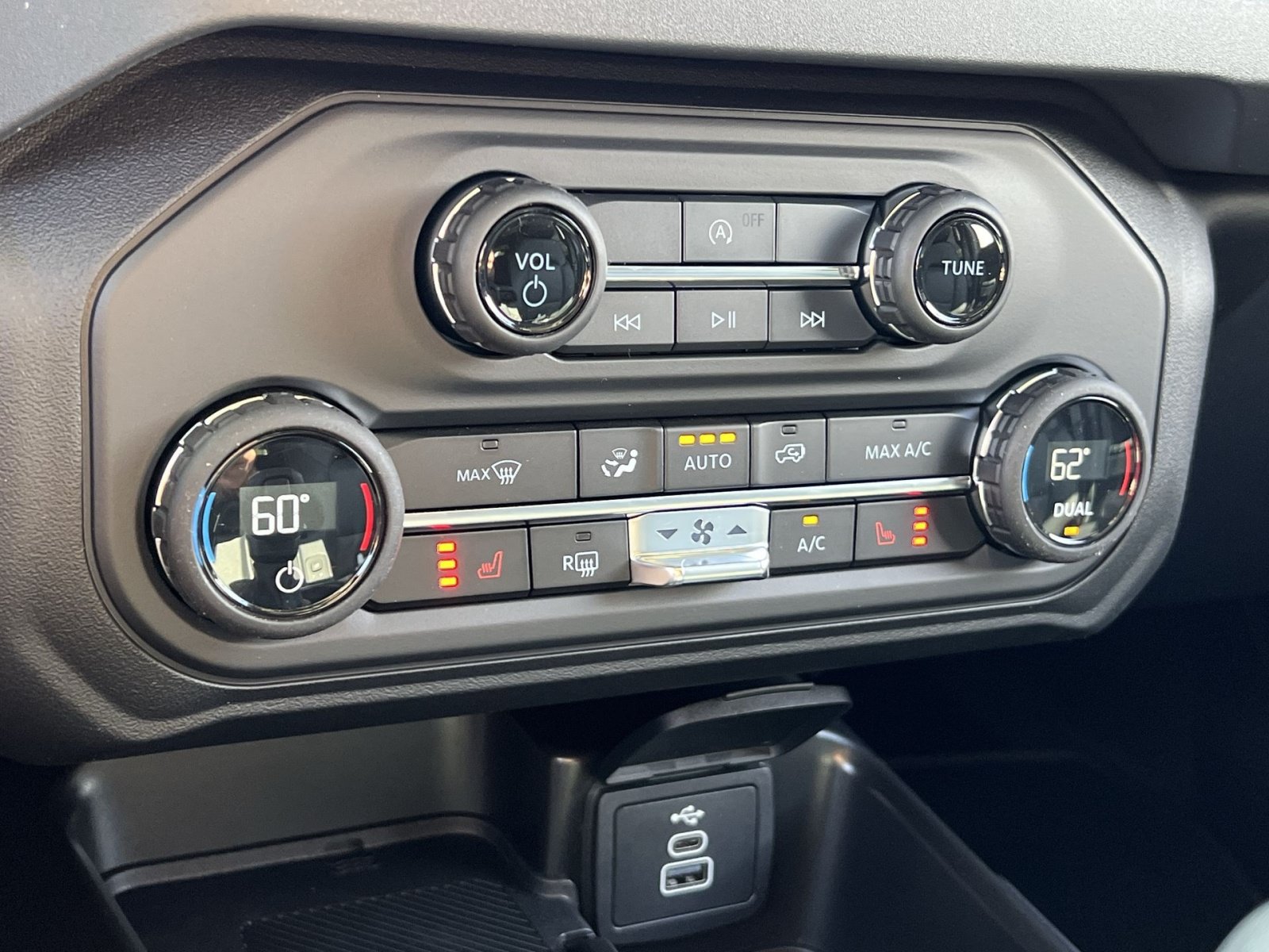 New 2026 Ford Bronco Big Bend AWD/4WD image 21