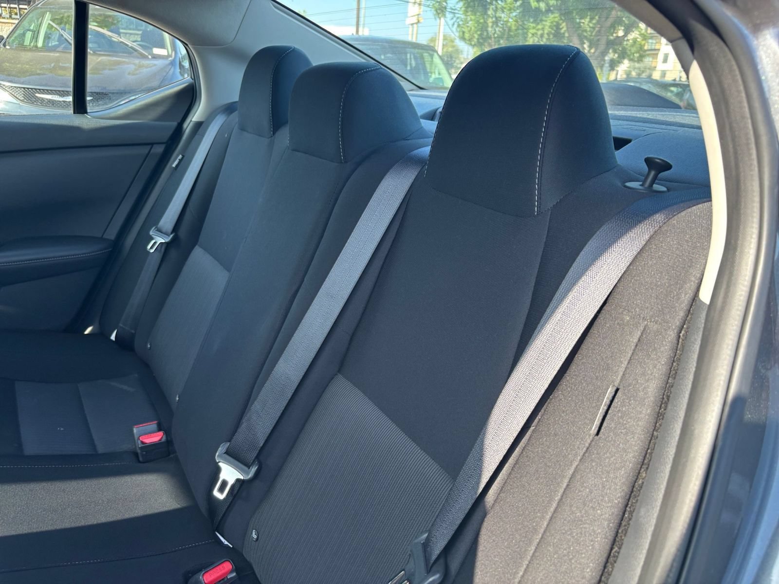 Used 2025 Nissan Sentra SV FWD image 35