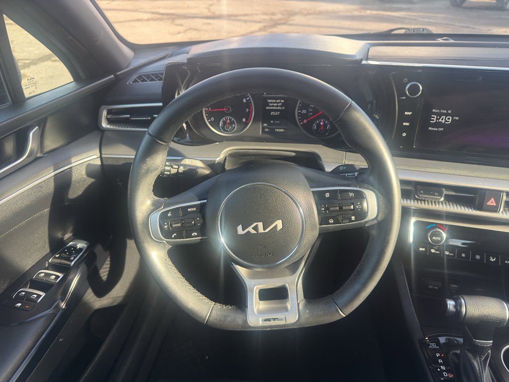 Used 2023 Kia K5 GT-Line image 13