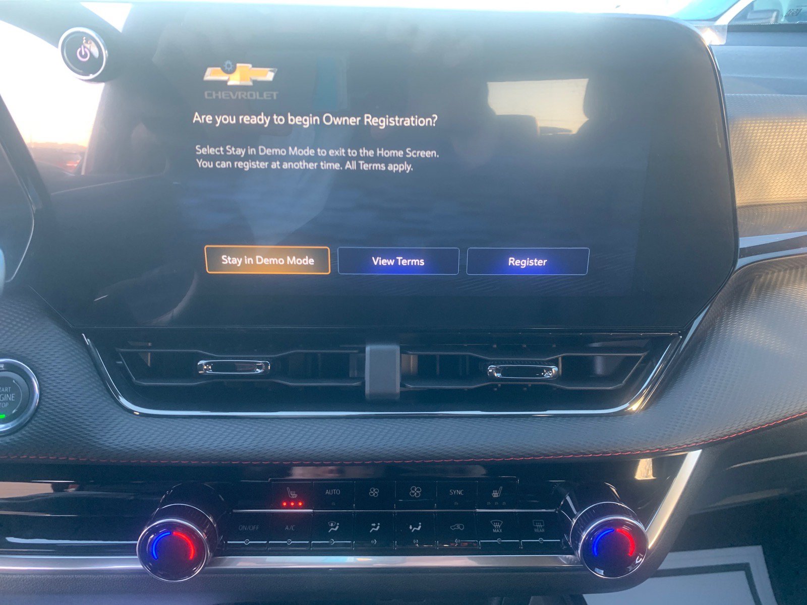 New 2027 Chevrolet Equinox RS AWD/4WD image 18