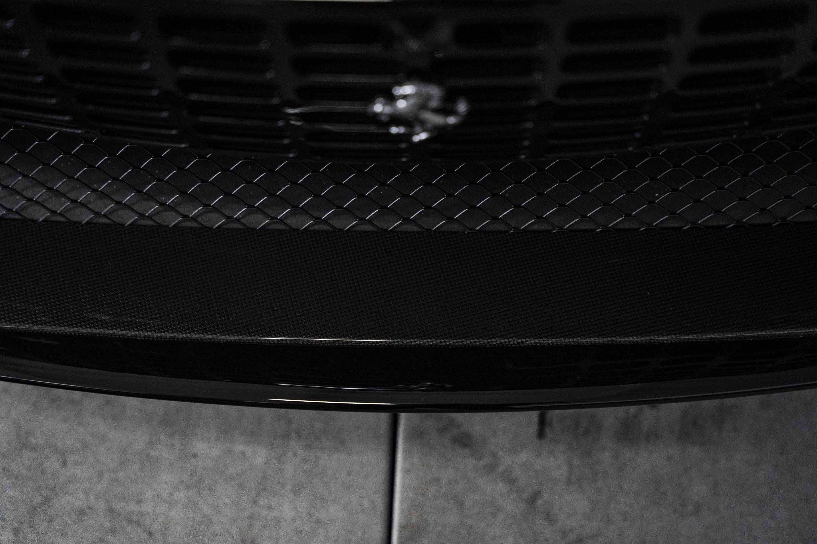 Used 2025 Ferrari Roma Spider RWD image 24