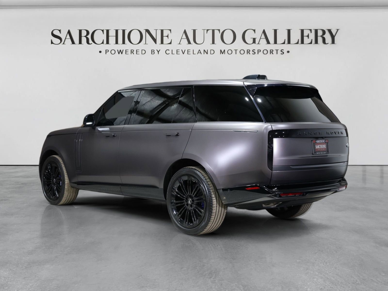 Used 2023 Land Rover Range Rover Long Wheelbase Autobiography image 48