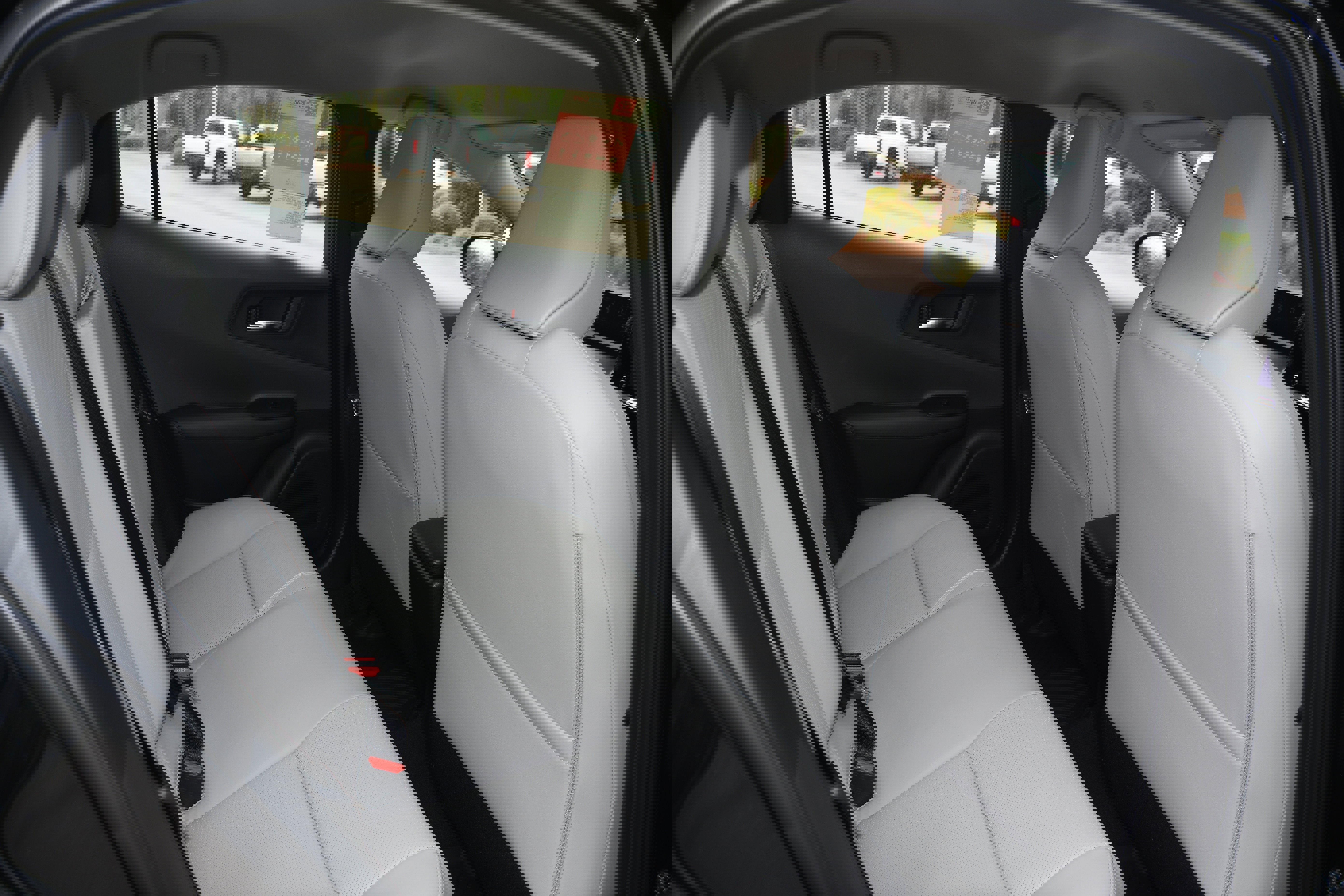 New 2026 Toyota Prius XLE image 10