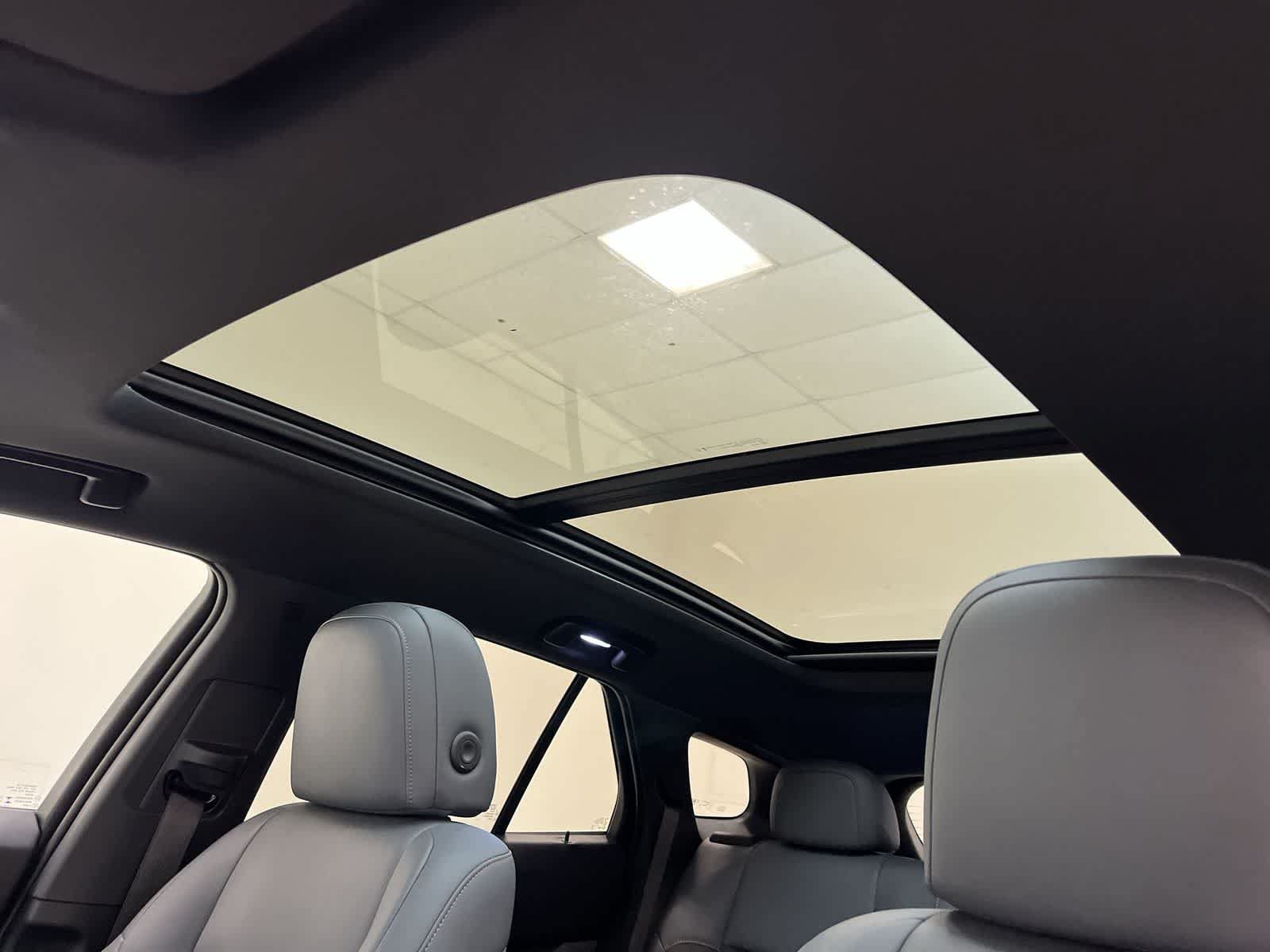 Certified 2025 Honda Prologue Touring image 3