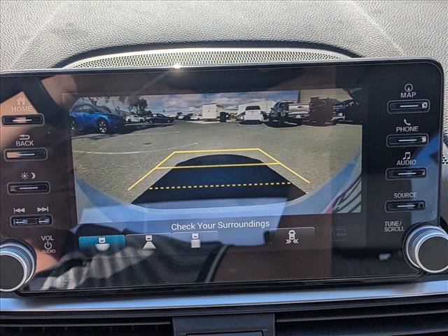 Used 2018 Honda Accord Touring image 13