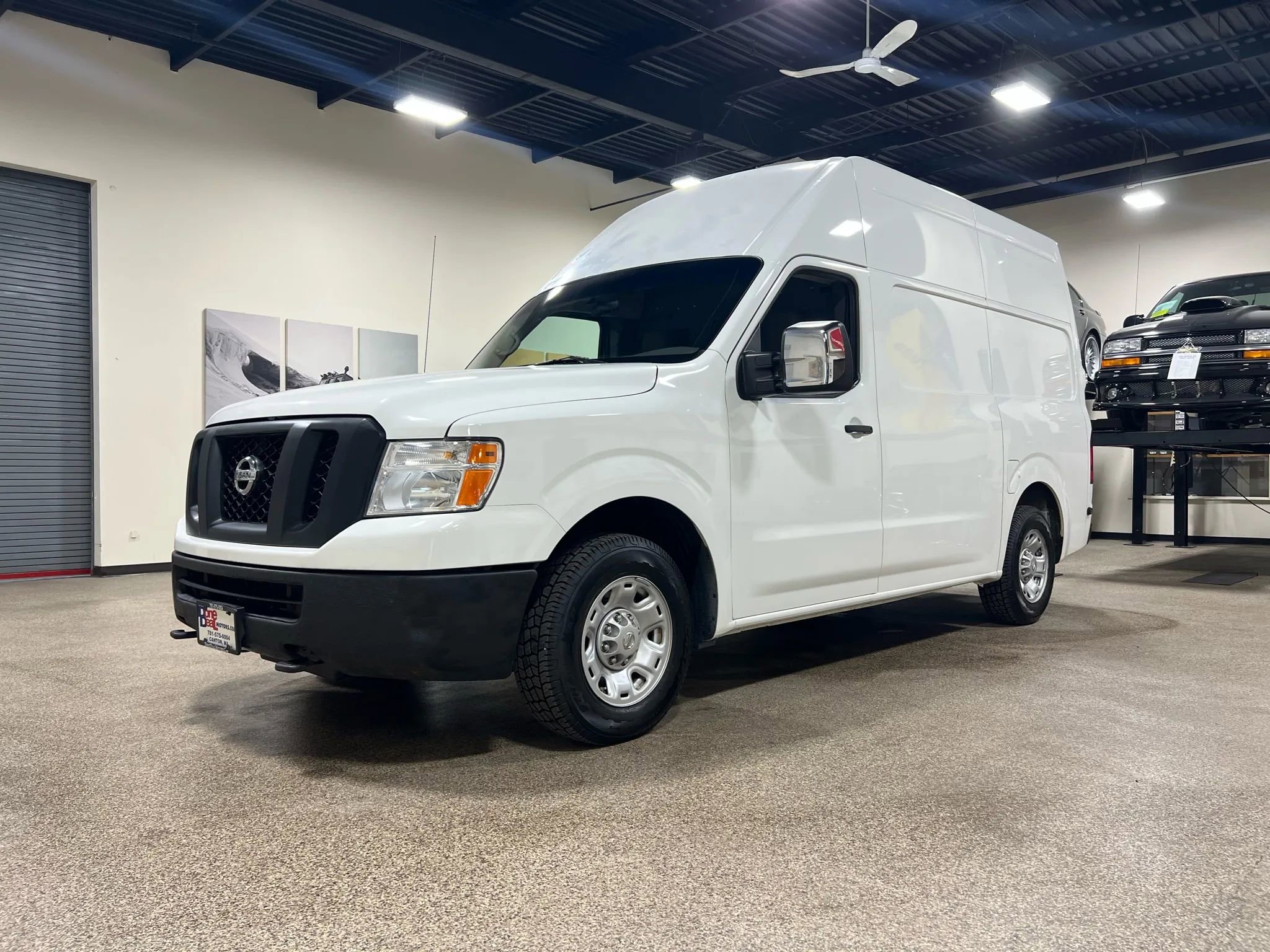 Used 2017 Nissan NV 2500 SV w/ Technology Package image 8