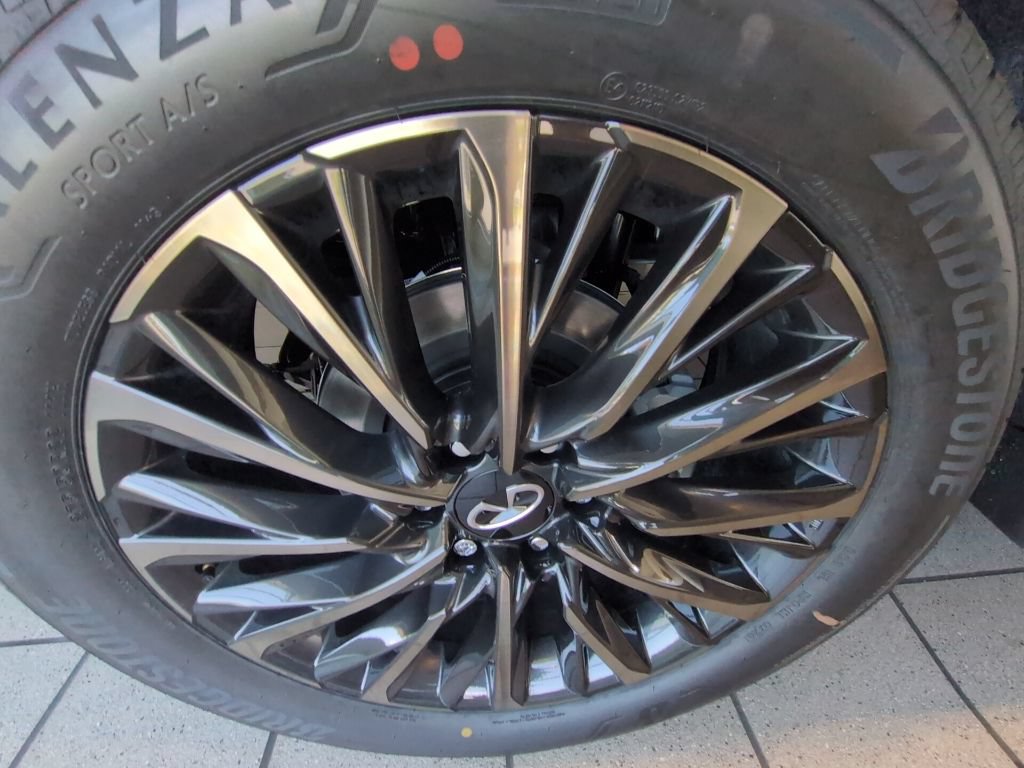 New 2027 INFINITI QX80 Autograph AWD/4WD image 32