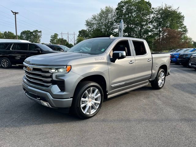 Used 2025 Chevrolet Silverado 1500 High Country w/ High Country Premium Package image 2