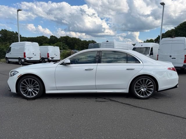 Certified 2025 Mercedes-Benz S 580 4MATIC Sedan image 4
