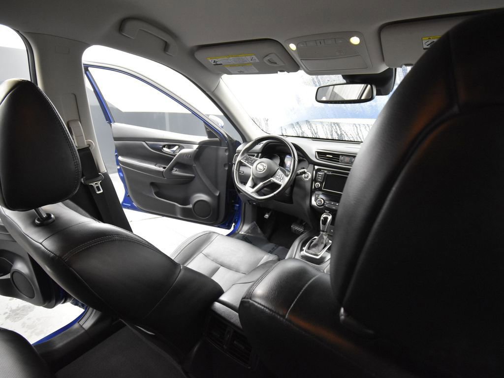 Used 2018 Nissan Rogue SL image 20