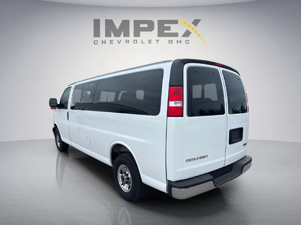 Used 2025 GMC Savana 3500 LT w/ LT Preferred Equipment Group RWD image 5