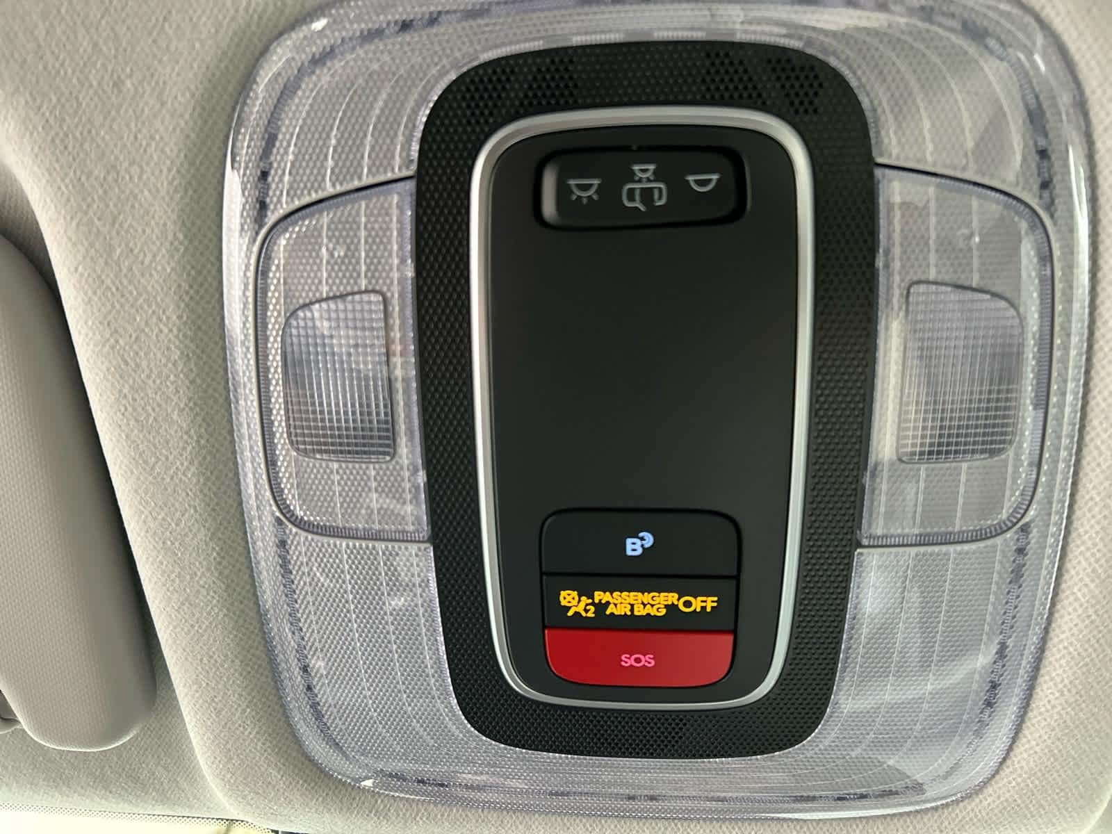 New 2027 Hyundai Kona SE AWD/4WD image 8