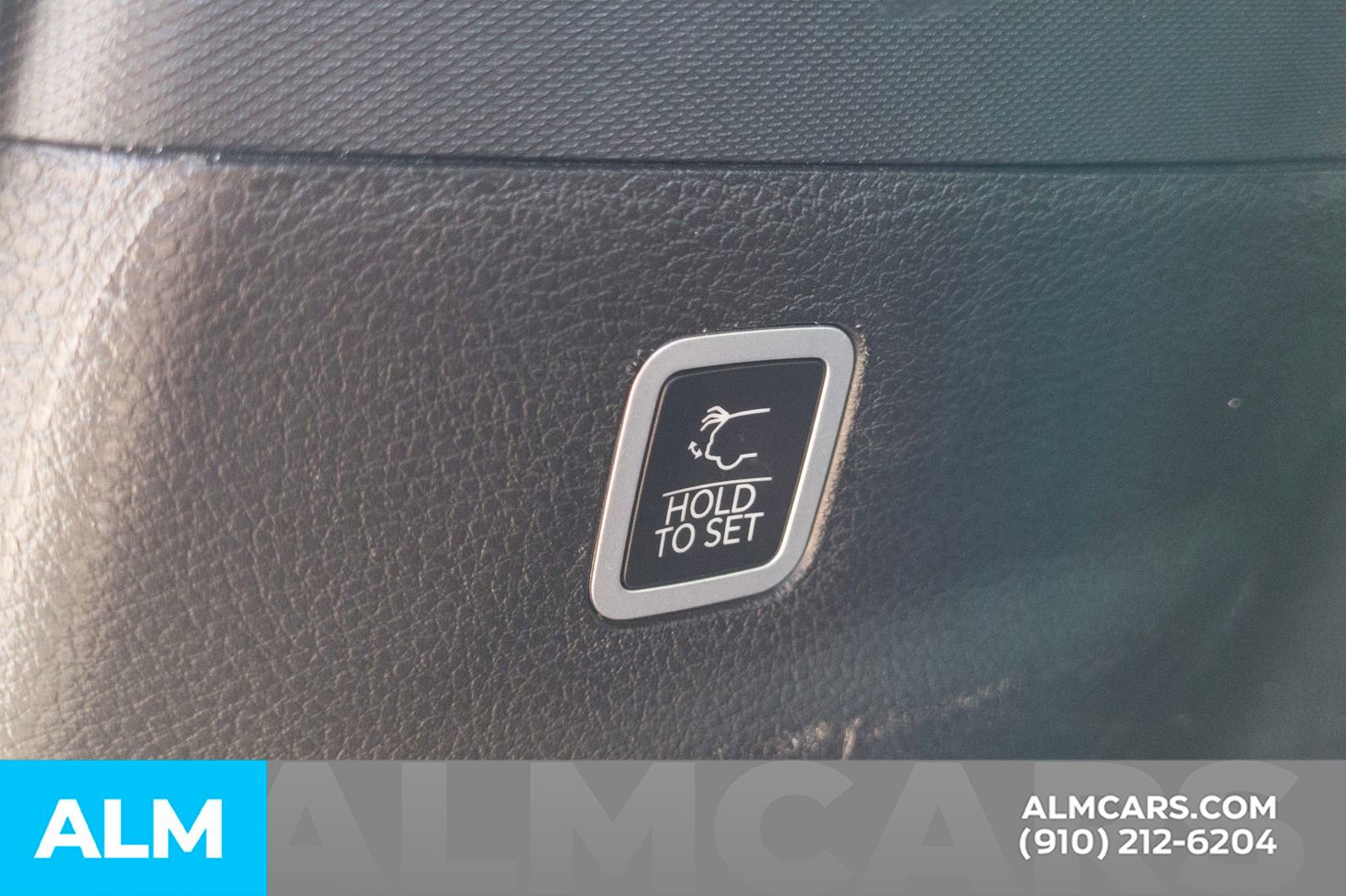 Used 2024 Jeep Grand Wagoneer L Series II w/ Quick Order Packagew 28T image 9