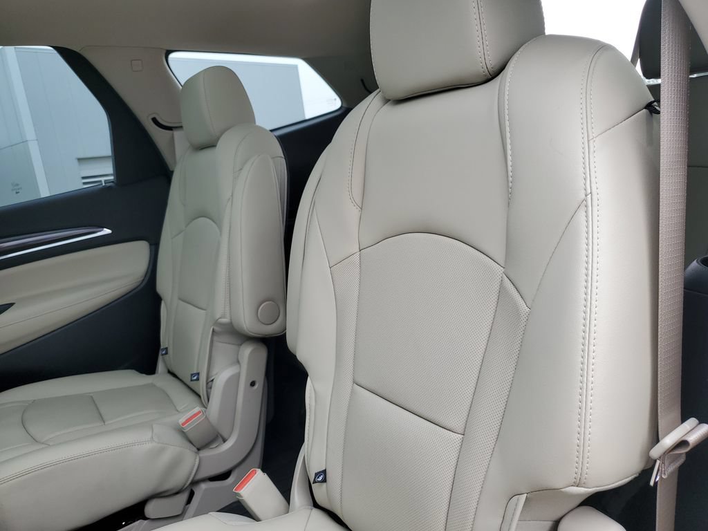 Used 2019 Buick Enclave Premium w/ Experience Buick Package AWD/4WD image 33