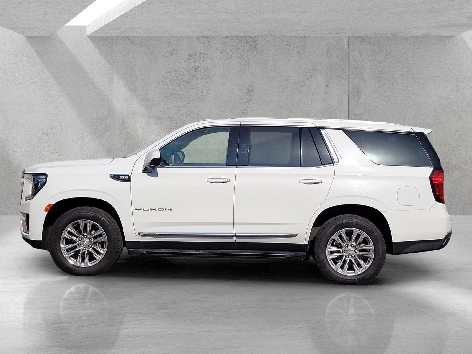 Used 2023 GMC Yukon SLT image 7