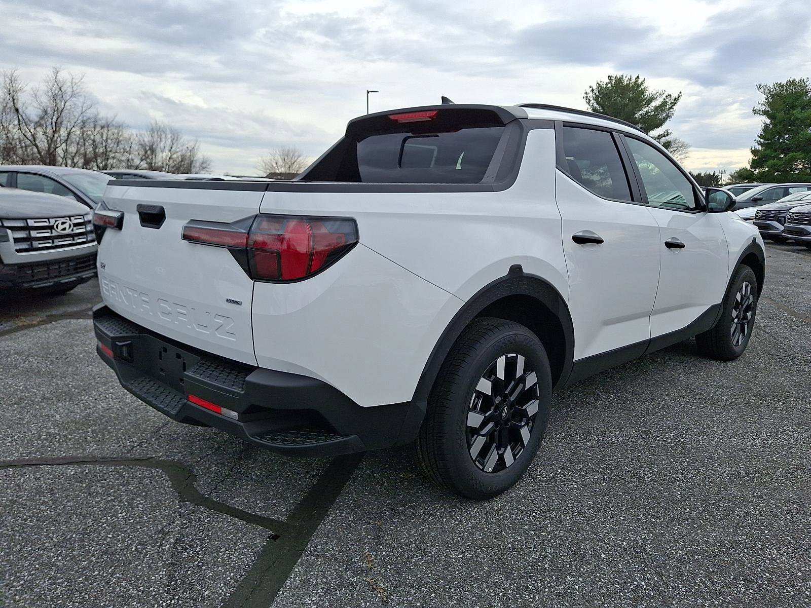 New 2026 Hyundai Santa Cruz SEL image 3