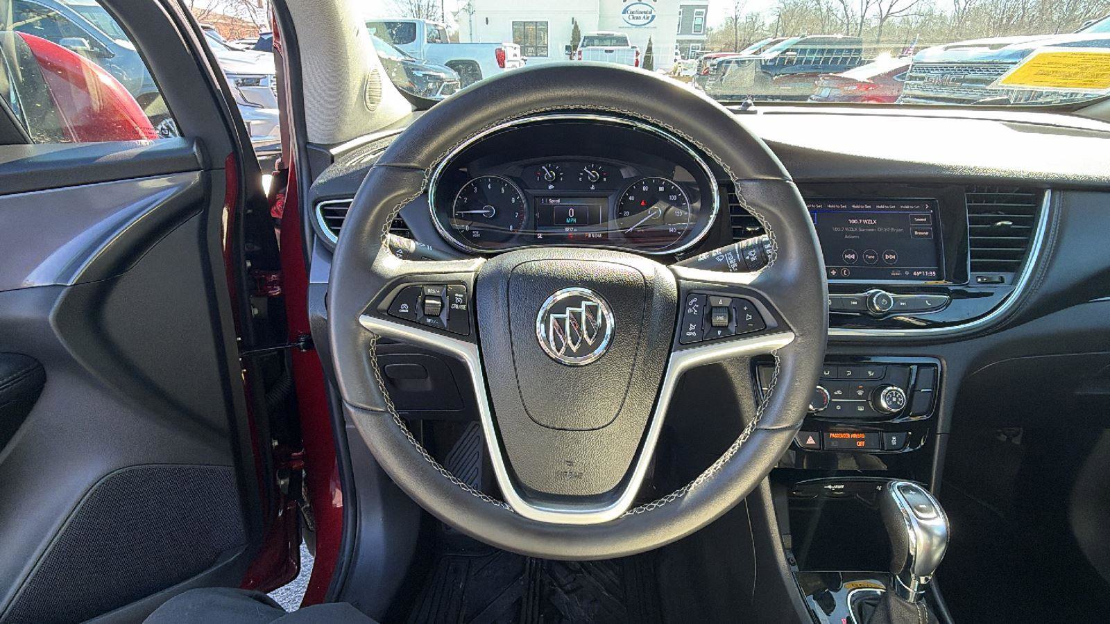 Used 2022 Buick Encore Preferred w/ Safety Package image 18