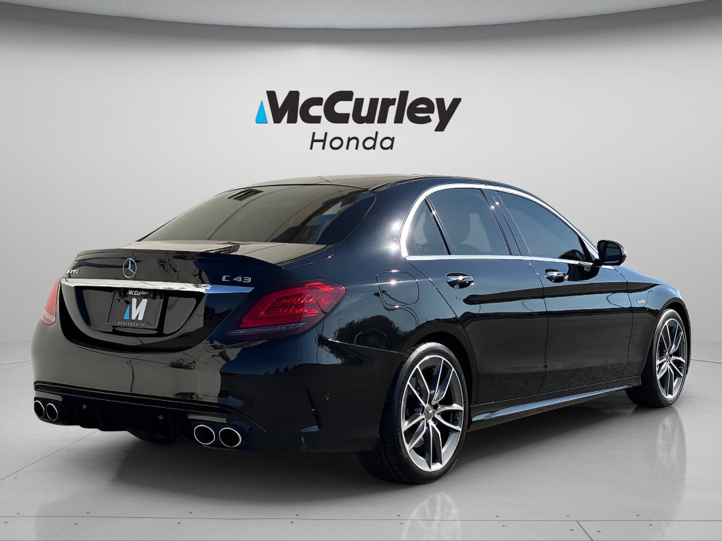Used 2021 Mercedes-Benz C 43 AMG 4MATIC Sedan image 3