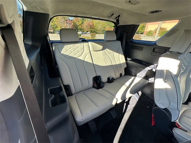 Used 2022 Hyundai Palisade Calligraphy image 18