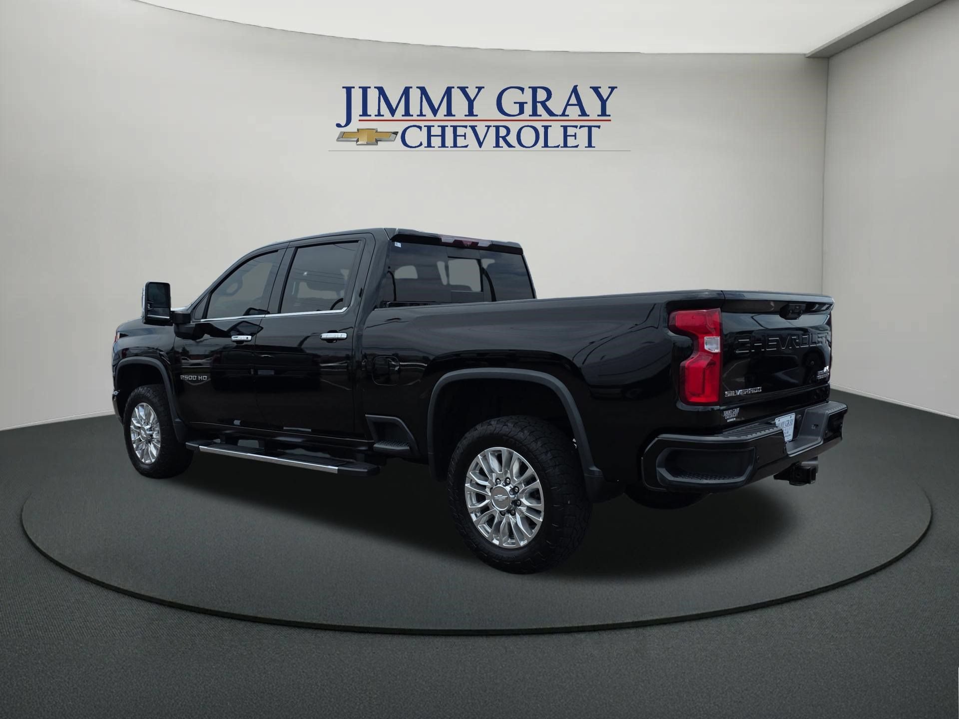 Used 2020 Chevrolet Silverado 2500 High Country w/ Z71 Off-Road Package AWD/4WD image 3