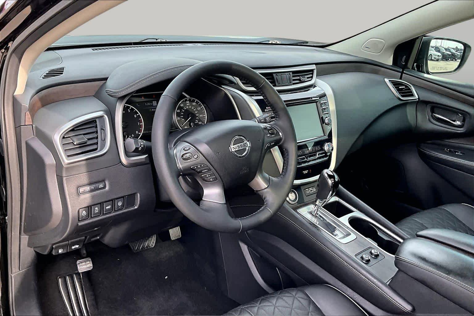 Used 2019 Nissan Murano Platinum FWD image 17