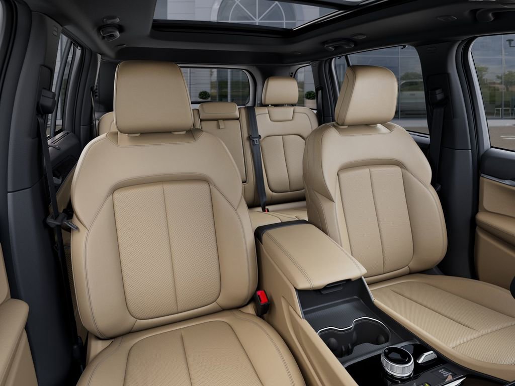 New 2026 Jeep Grand Cherokee Limited w/ Luxury Tech Group II image 19