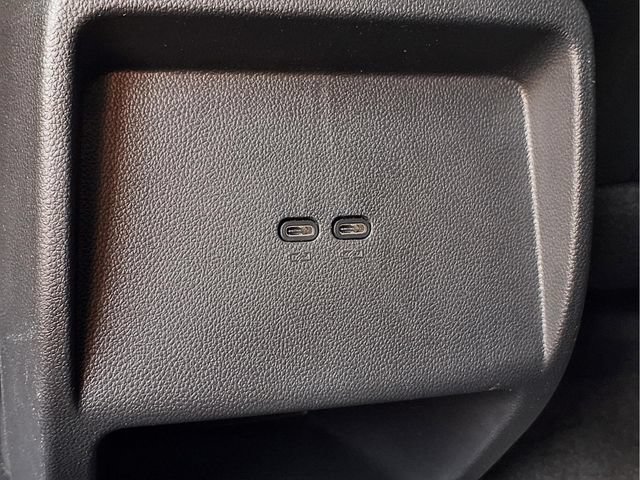 Used 2024 Chevrolet Equinox EV RS FWD image 20