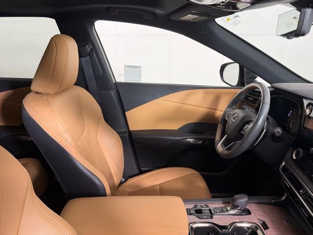 Certified 2023 Lexus RX 350 w/ Accessory Package (2T) image 31