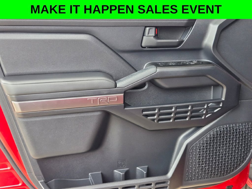 Used 2025 Toyota 4Runner TRD Sport AWD/4WD image 11