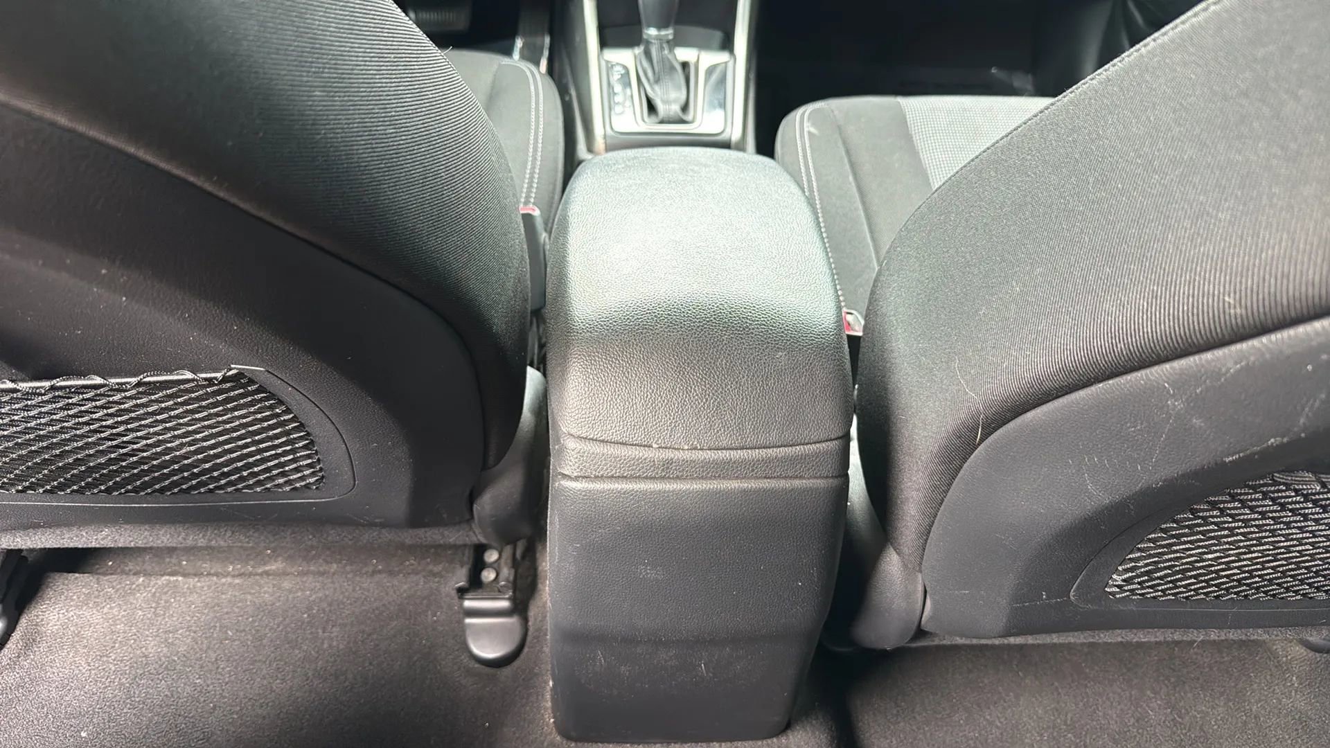 Used 2017 Hyundai Elantra GT FWD image 28