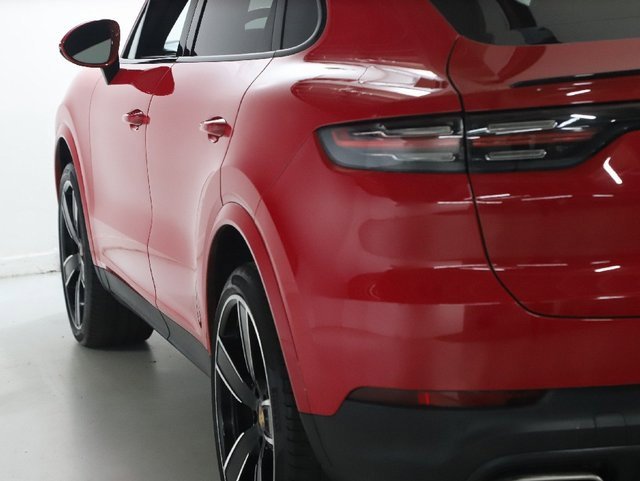 Used 2021 Porsche Cayenne Coupe image 6