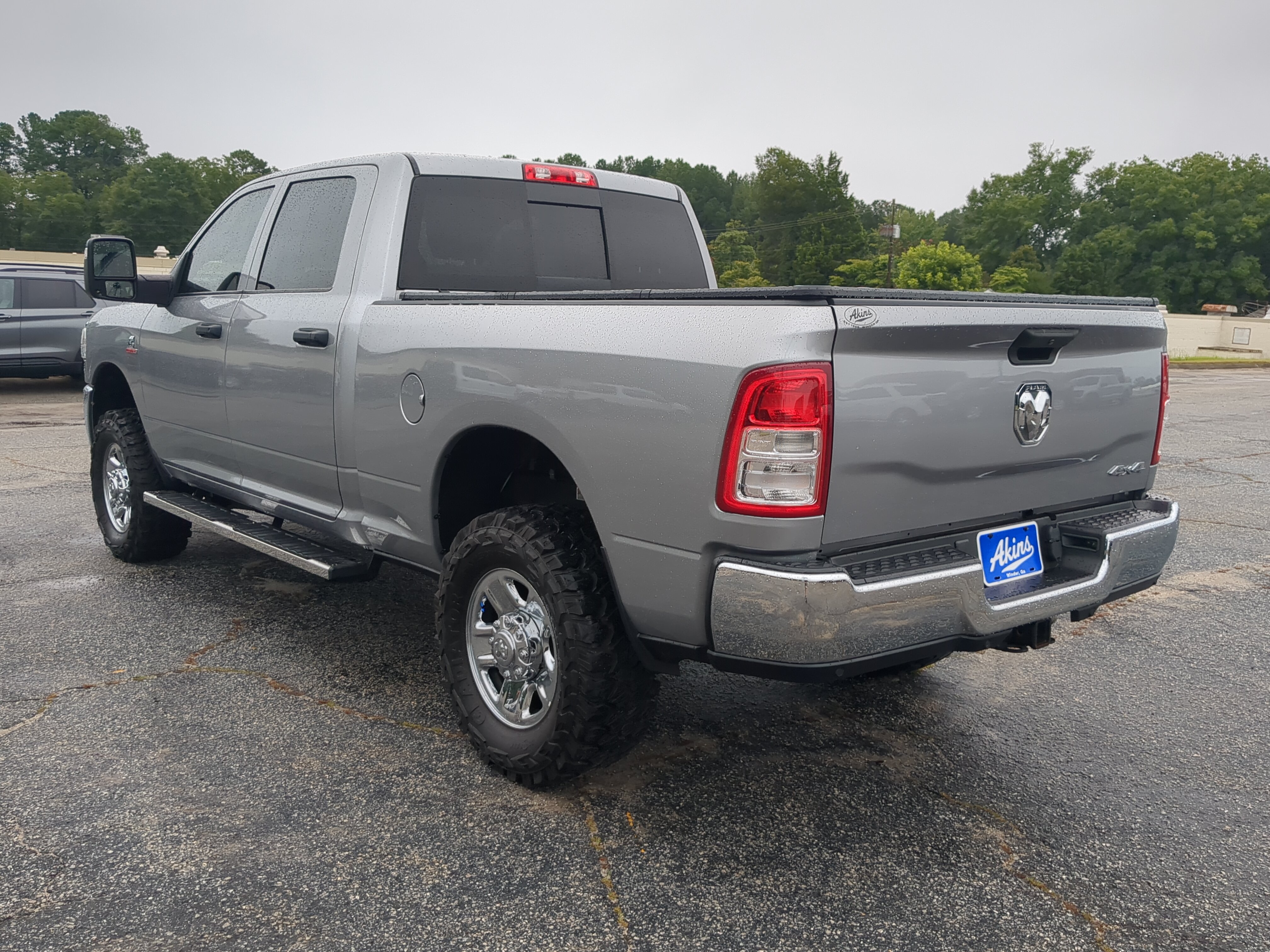 Used 2023 RAM 2500 Tradesman AWD/4WD image 5