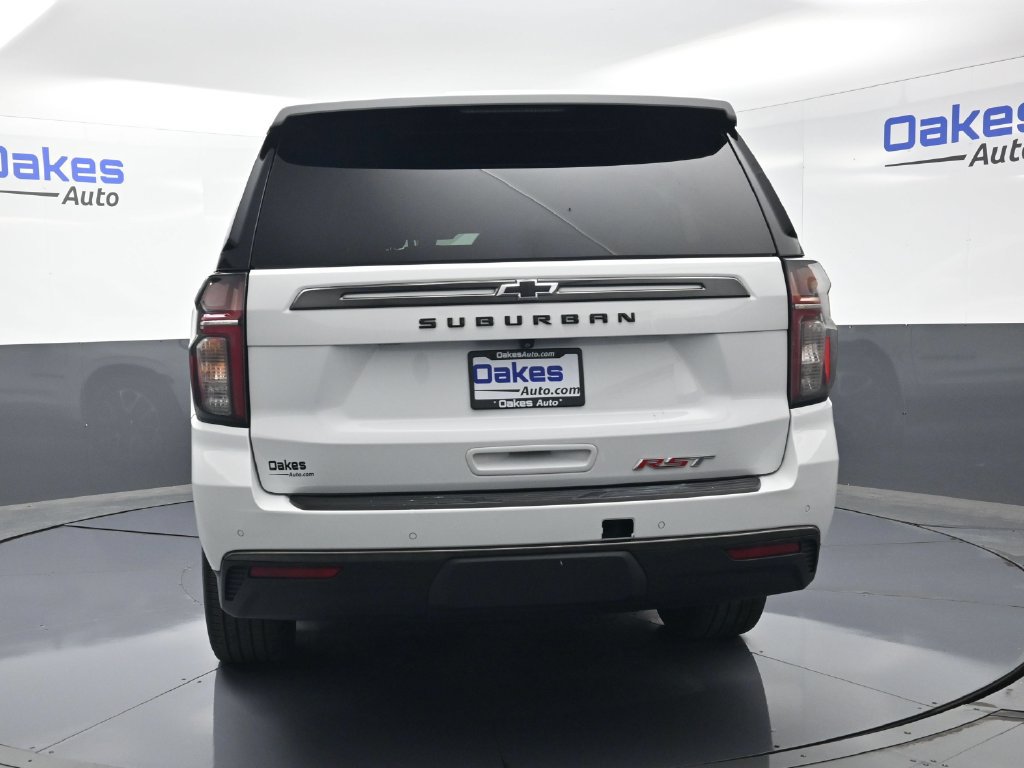 Used 2021 Chevrolet Suburban RST w/ Luxury Package AWD/4WD image 6