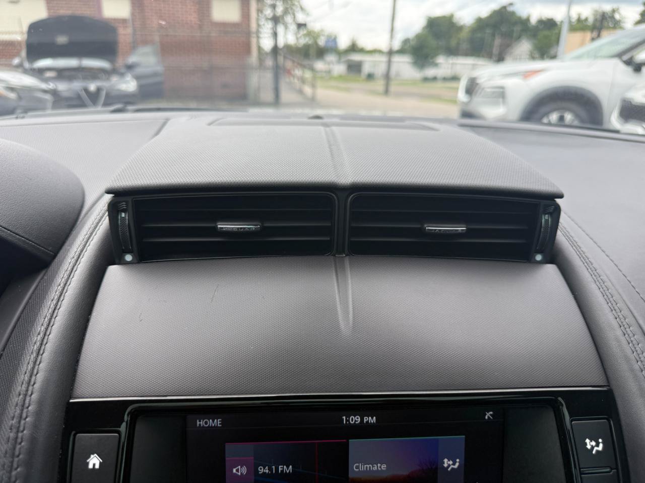 Used 2018 Jaguar F-TYPE Coupe RWD image 56