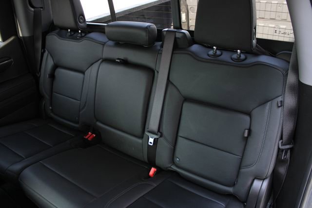 Used 2024 GMC Sierra 1500 SLT w/ SLT Premium Plus Package image 21