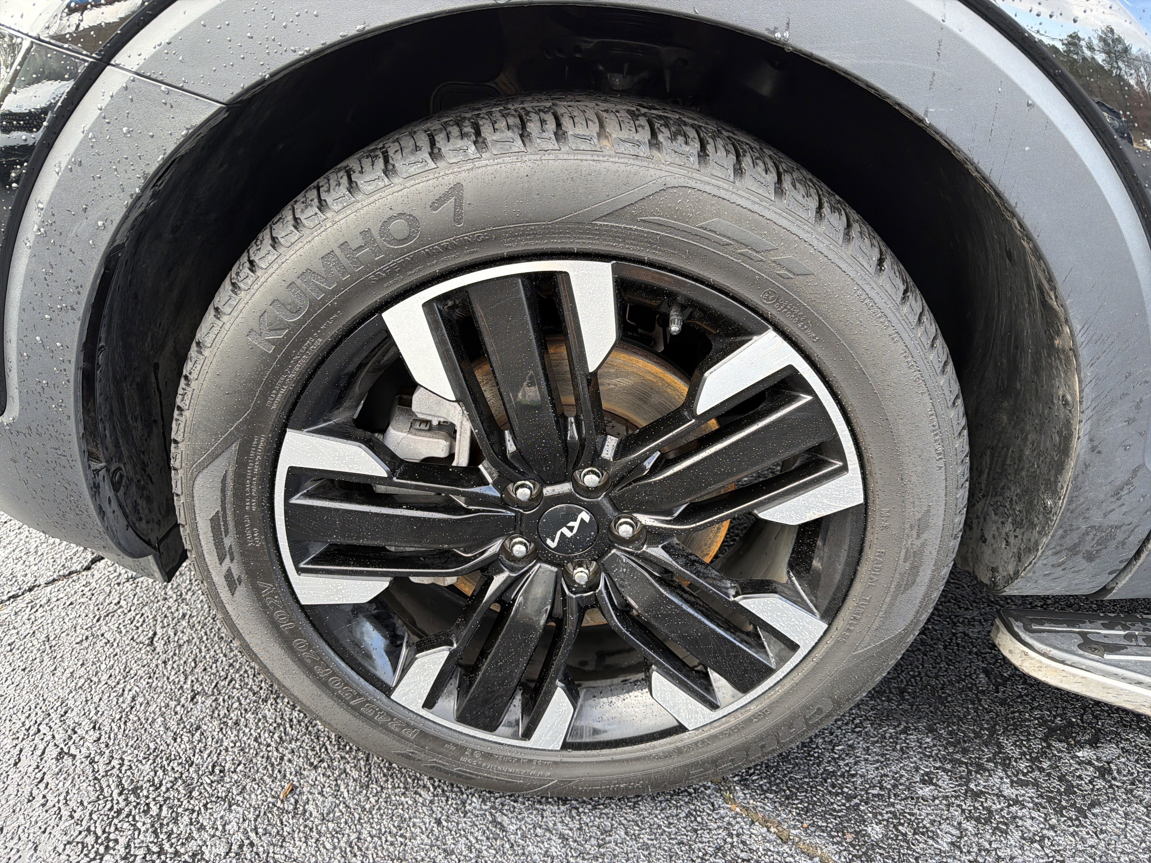 Used 2023 Kia Telluride SX Prestige image 11