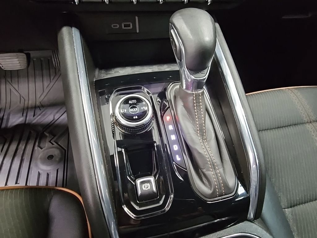 Used 2023 GMC Canyon AT4 w/ Canyon Safety Plus Package image 20